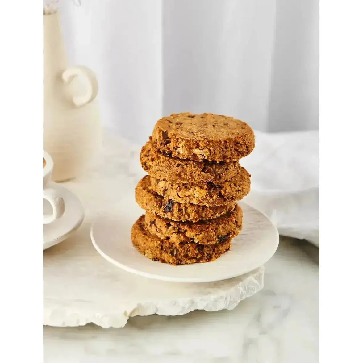 Byron Bay Sticky Date & Ginger Café Cookie – 60 g Individually Wrapped Byron Bay Cookies