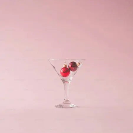 Sip-into-Joy-PetitsTrésors-Citrus-Elegance-in-a-Glass-Perfect-Cocktails-for-Christmas-and-Beyond petitstresors