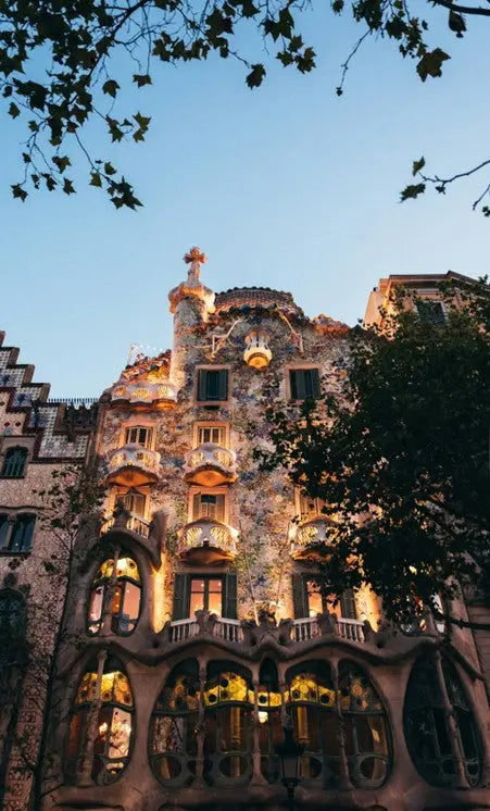 Picture of Spanish building