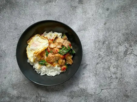 Elevate-Your-Culinary-Experience-Exploring-Ivy-s-Homemade-Crispy-Garlic-Chilli-Oil-at-PetitsTresors.com.au petitstresors