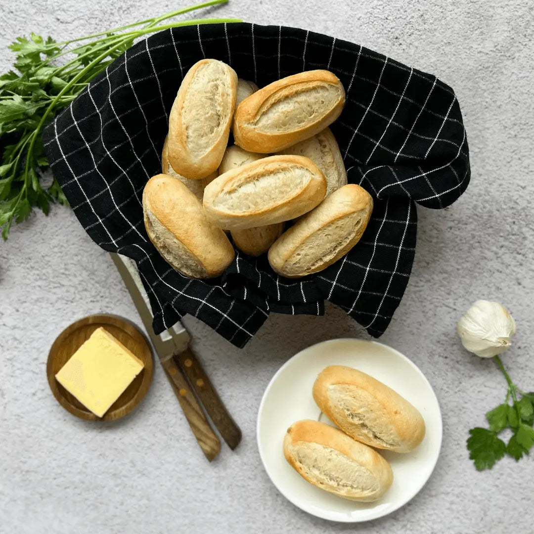 Par Baked Catering White Rolls 35g - Petits Tresors
