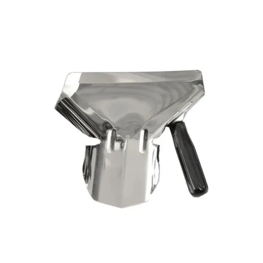 Chip Bagger Scoop Right-Handed – High-Capacity Fry Bagging Tool Petits Tresors